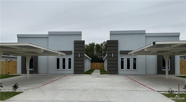 property at 1305 Valle Vista St