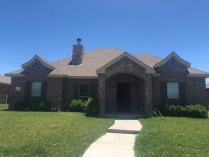 9413 Clint Ave in Amarillo, TX - Building Photo - Building Photo
