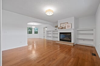 224 N Brent Dr in Ringgold, GA - Building Photo - Building Photo