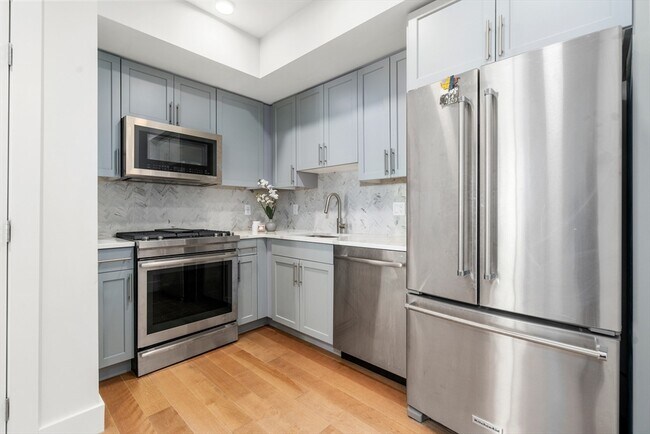 property at 50 Hichborn St