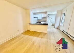 101 Union St in Winooski, VT - Building Photo