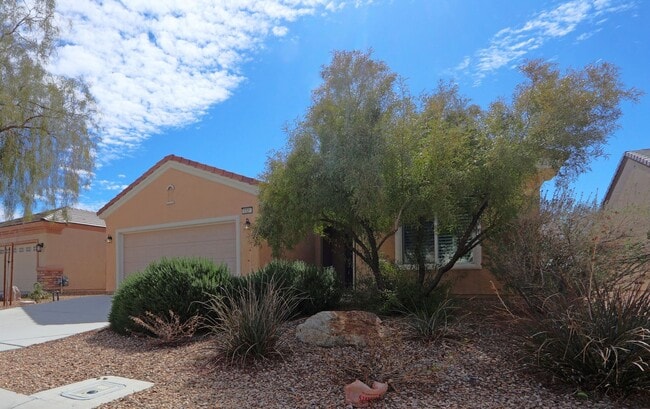 3321 Kingbird Dr in North Las Vegas, NV - Building Photo - Building Photo