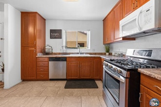 1160 Rosas St in Calexico, CA - Building Photo - Building Photo