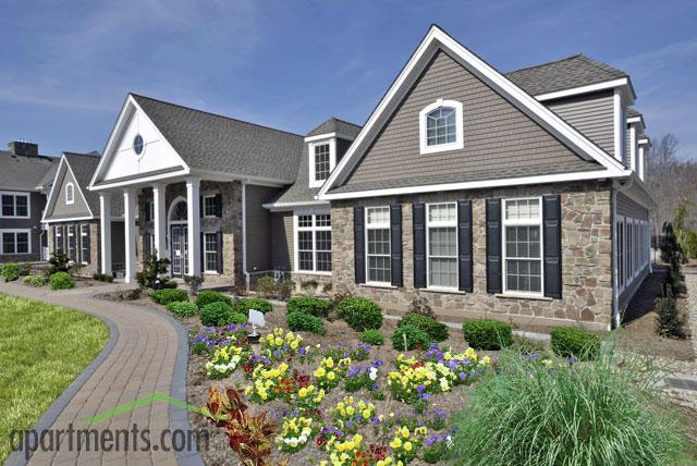 The Grand Lofts in Vernon Rockville, CT - Foto de edificio - Building Photo