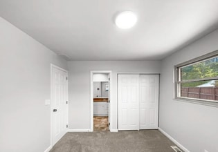 6 Twinbrook Dr in Hamilton, OH - Foto de edificio - Building Photo