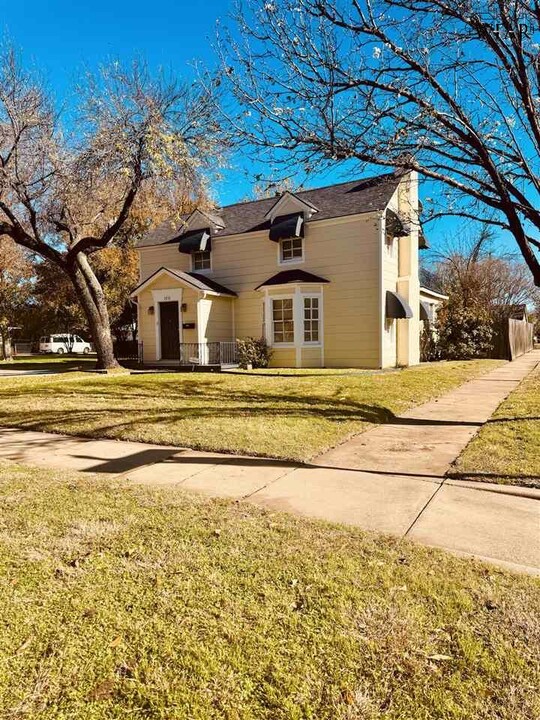 1515 Tilden St in Wichita Falls, TX - Building Photo