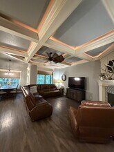 137 Millstone Ct in Branson, MO - Building Photo - Building Photo