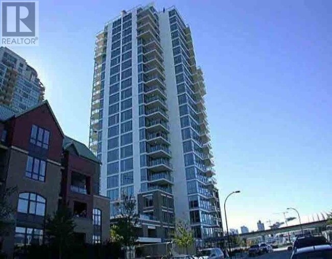 property at 120-1120 Milross Ave