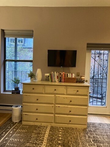 133 Appleton St, Unit 3 in Boston, MA - Foto de edificio - Building Photo