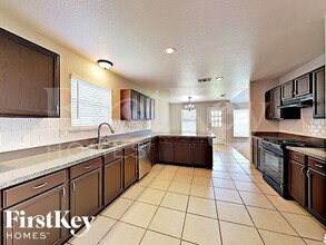 1401 Whispering Cove Trail in Fort Worth, TX - Building Photo - Building Photo