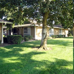 Escalon Heritage House in Escalon, CA - Building Photo