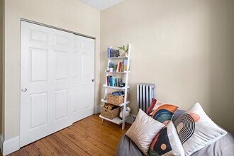 1041 Dorchester Ave, Unit 2 in Boston, MA - Foto de edificio - Building Photo