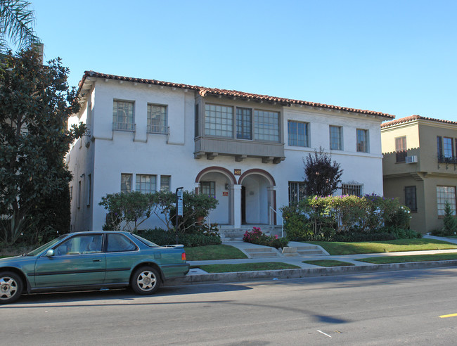 457 S Cochran Ave in Los Angeles, CA - Building Photo - Building Photo