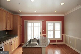 2831 11th St N in Arlington, VA - Building Photo - Building Photo