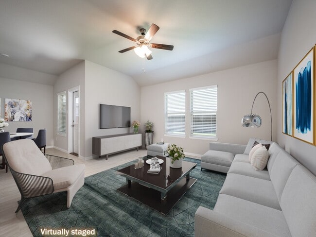 1609 Cansler Dr in Krum, TX - Building Photo - Building Photo