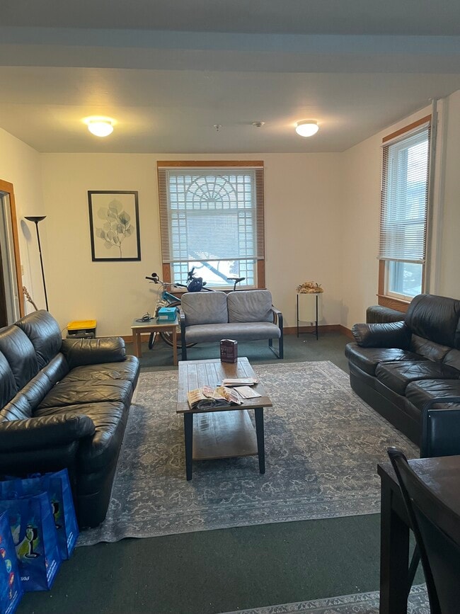 120 Oak Ave, Unit 1 in Ithaca, NY - Building Photo - Building Photo