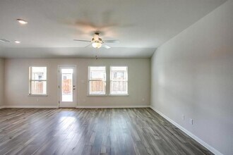 6713 Coalinga Ln in Pflugerville, TX - Building Photo - Building Photo