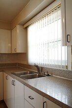 17252 Sunnybrook Dr in Southfield, MI - Building Photo - Building Photo