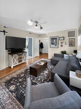 7316 N Honore St in Chicago, IL - Building Photo - Building Photo