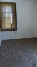 100 S Lincoln Ave in Greensburg, PA - Building Photo - Building Photo