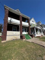 2022 La Salle Ave in Niagara Falls, NY - Building Photo