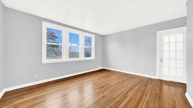 1247 Wisconsin Ave in Berwyn, IL - Building Photo - Building Photo