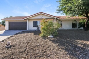 17043 E El Pueblo Blvd in Fountain Hills, AZ - Building Photo