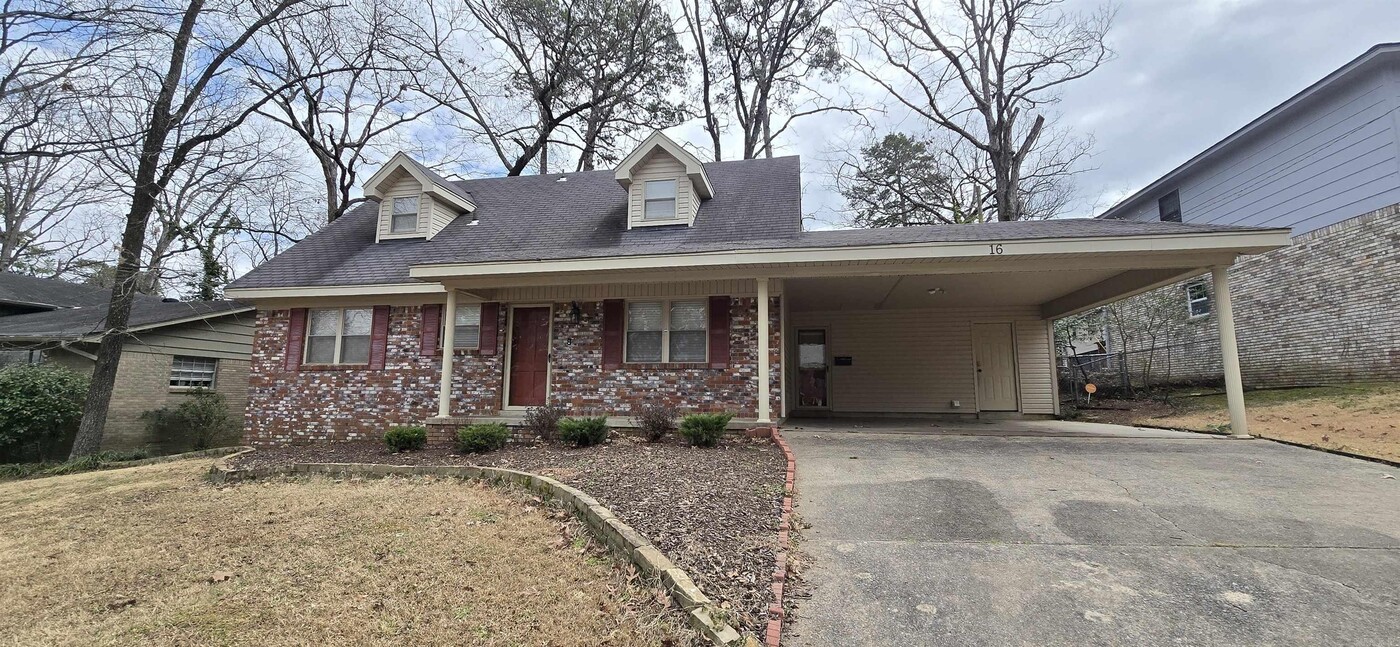 16 Warwick Rd in Little Rock, AR - Building Photo