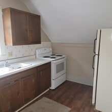 127 N 9th St in Newark, OH - Building Photo - Building Photo