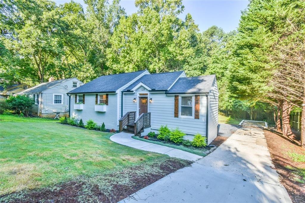 1225 Carter Rd in Decatur, GA - Building Photo