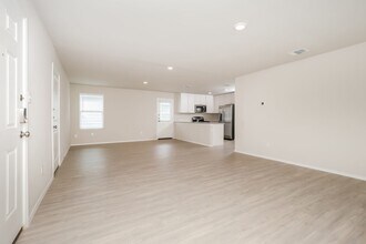 5711 Fruchel Wy in San Antonio, TX - Building Photo - Building Photo