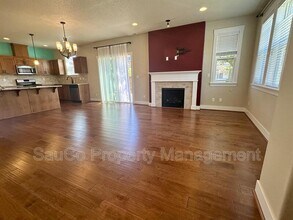 456 SW 203rd Terrace in Beaverton, OR - Building Photo - Building Photo