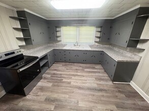 3068 Roanoke Rd in Lagrange, GA - Building Photo - Building Photo