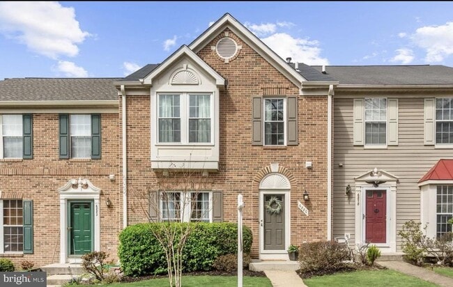property at 6880 Ridge Water Ct