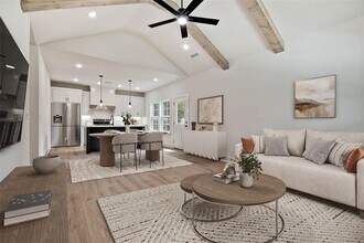 10 Briscoe Ln in Bella Vista, AR - Building Photo - Building Photo