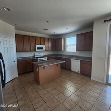 10872 S 175th Dr in Goodyear, AZ - Building Photo - Building Photo