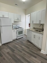 177 Avenel St, Unit 1d in Avenel, NJ - Foto de edificio - Building Photo