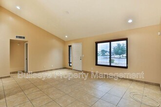 7153 S Butte Ave in Tempe, AZ - Building Photo - Building Photo