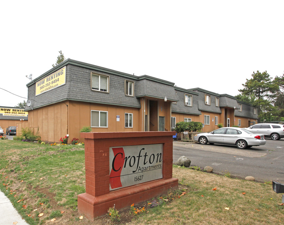 Crofton Apartments in Portland, OR - Foto de edificio