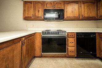 427 Harper Ave in Auburn, AL - Building Photo - Building Photo