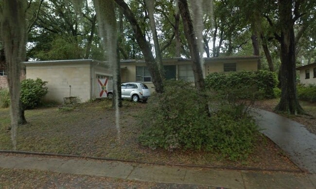 property at 3966 Bess Rd