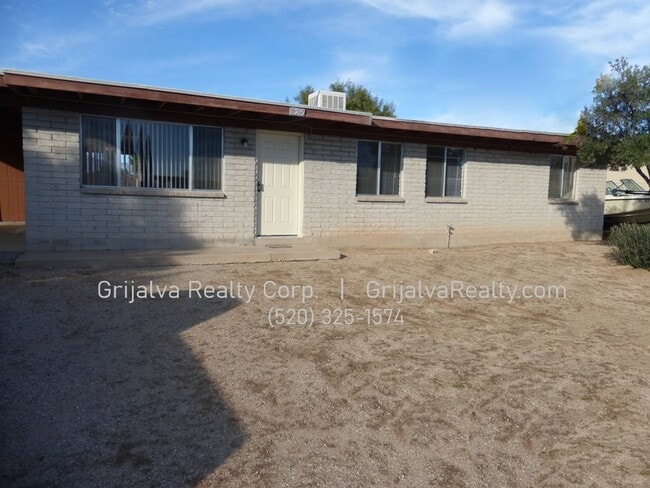 property at 7309 E Marigold Cir