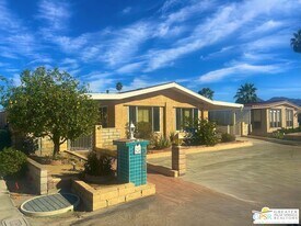 74584 Nevada Cir E in Palm Desert, CA - Building Photo