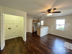 127 Fifth St in Huntersville, NC - Building Photo - Building Photo