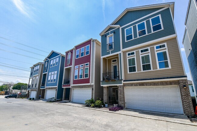 2109 Bidwell Dr in Houston, TX - Building Photo - Building Photo