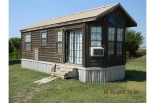 107 S Hwy 177 in Carney, OK - Foto de edificio - Building Photo