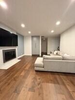 1204 Lubich Dr in Mountain View, CA - Building Photo