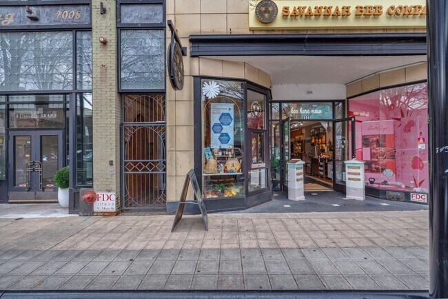 property at 119 N Main St