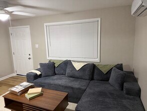 117 N Helen St in Fayetteville, NC - Building Photo - Building Photo