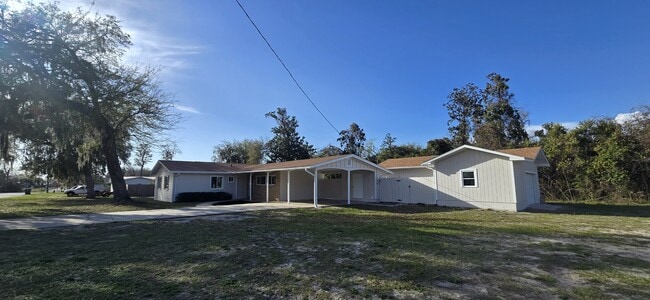 802 W 17th St in Lynn Haven, FL - Building Photo - Building Photo